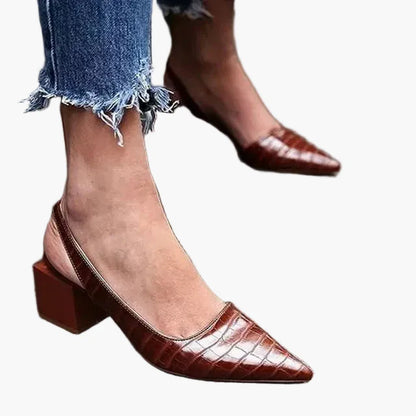 Damers eleganta slingback-pumps med spetsig tå och blockklack – Perfekta för fest och vardag