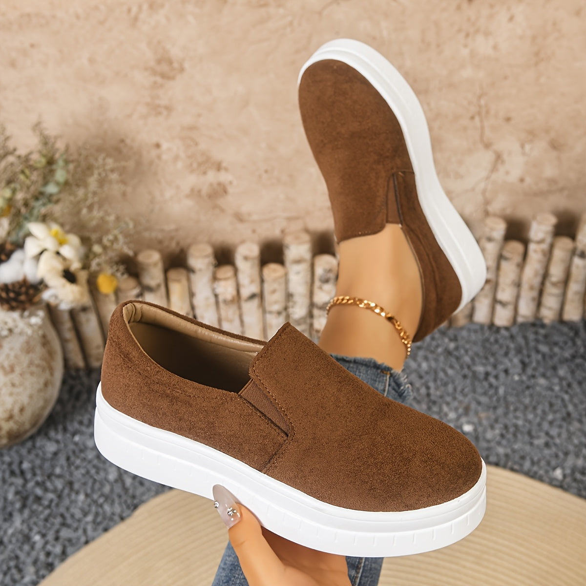 Dam Slip-on Sneakers med Platåsula – Elegant och Vardagschic Loafer för Vår och Sommar