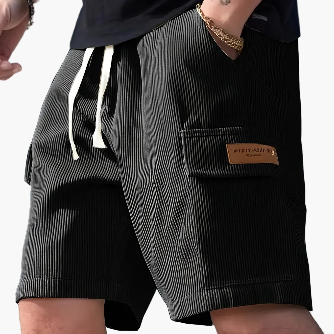 Herrshorts med avslappnad passform och fickdetalj – Perfekta för vardag och fritid