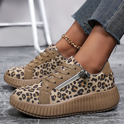 Damsneakers med leopardmönster och platåsula – Trendiga vardagsskor