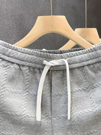 Herrshorts med Präglat Rutmönster – Modern Sportig Stil för Fritid och Träning