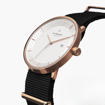 Charlotte – Unisex filosofklocka med konstläderarmband