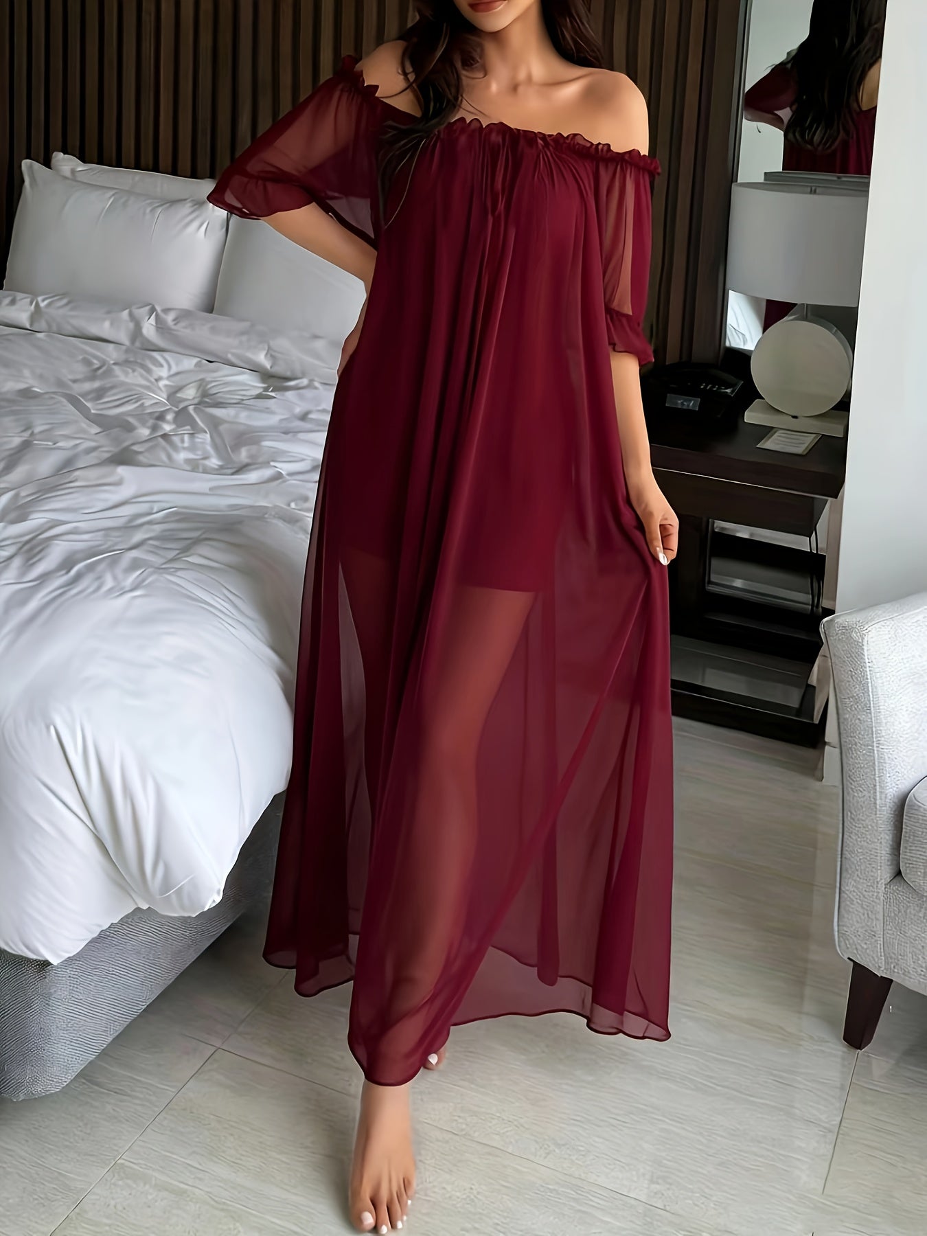 Dam Elegant Off Shoulder Lång Nattklänning med Volang – Sovplagg för Alla Säsonger