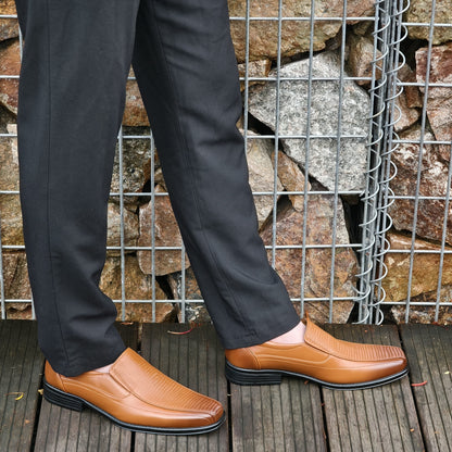 Herr Business Slip-On Skor med Fyrkantig Tå för Utomhus och Vardag