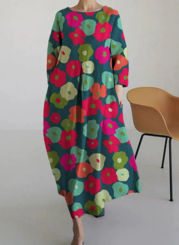 Damklänning med lös passform och färgstarkt blommönster – Modern vardagsstil
