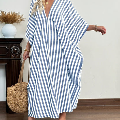 Dam Kaftan Maxiklänning med Resortstil och Lediga Ränder – Perfekt för Strand och Semester