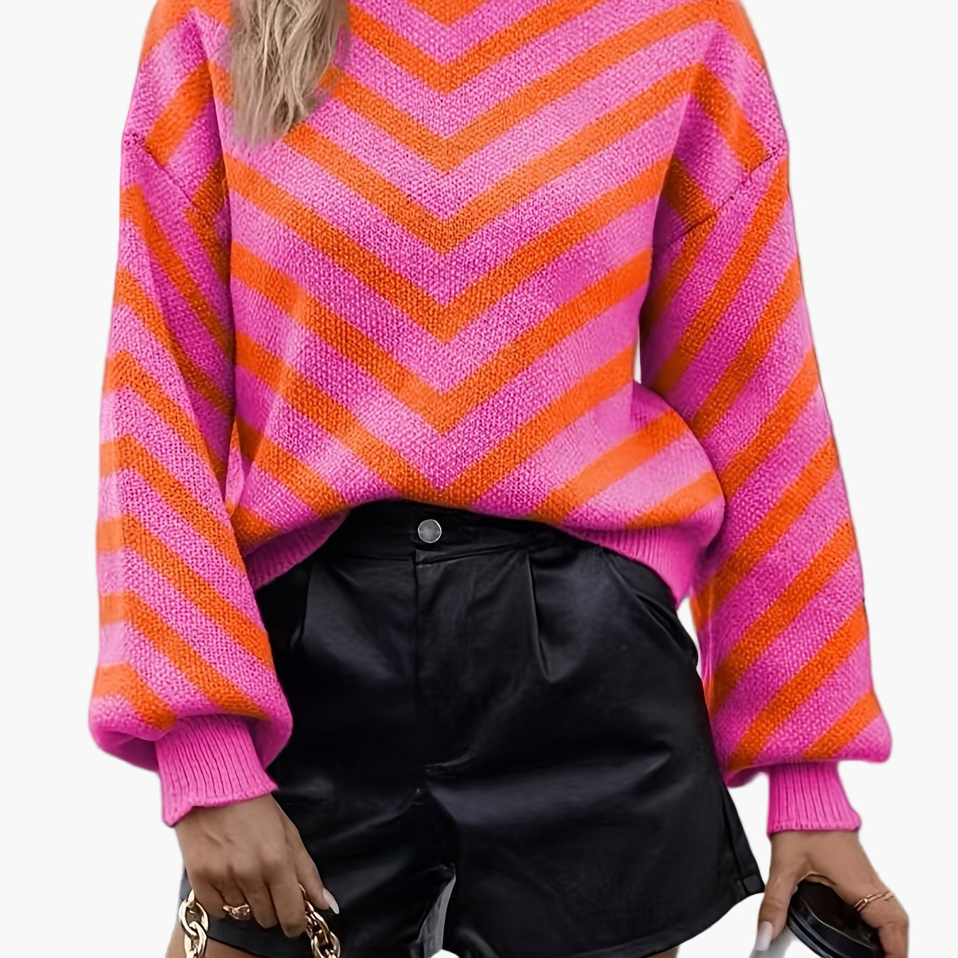 Damtröja med Chevronmönster – Elegant stickad pullover för höst och vinter