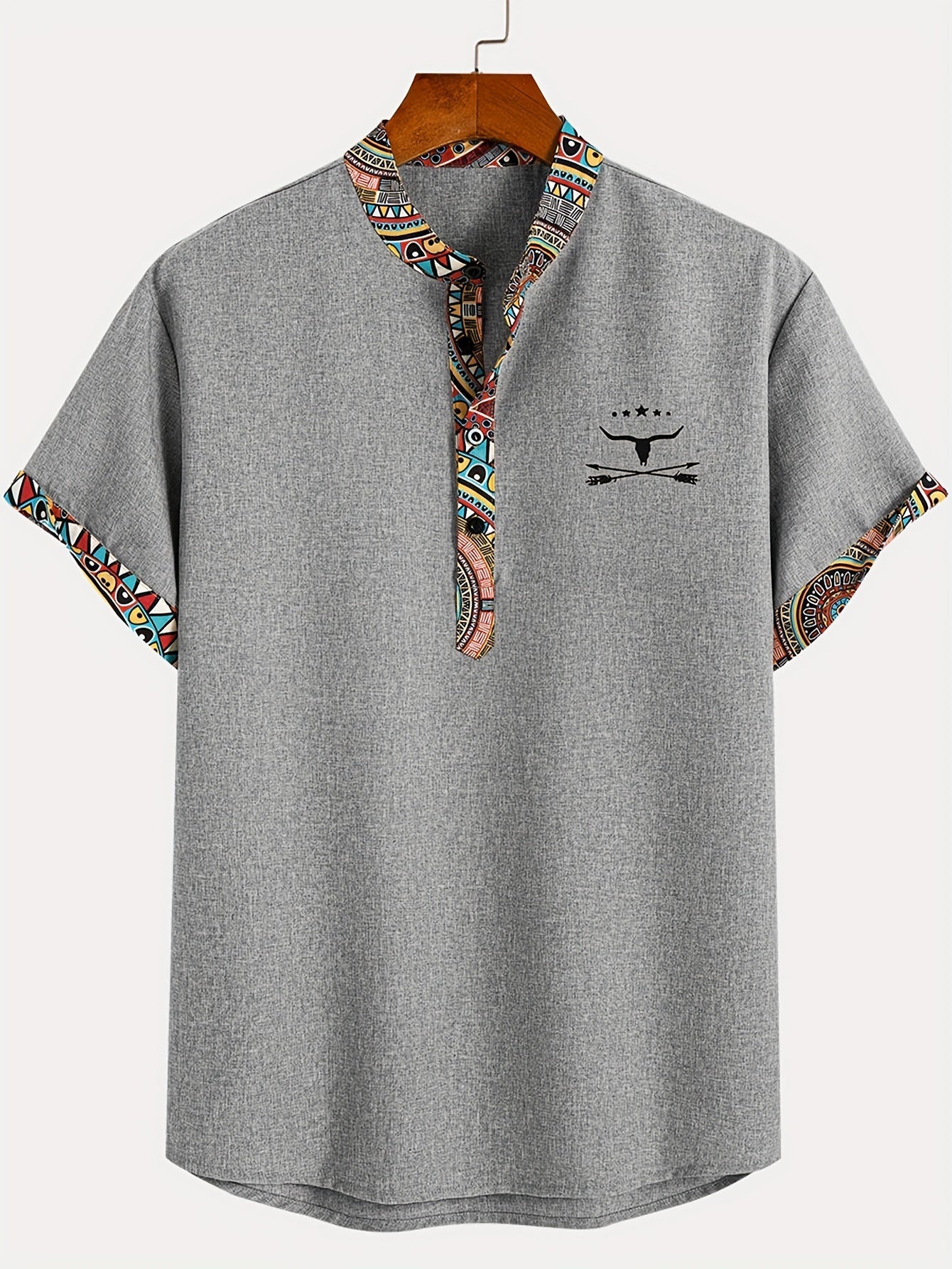 Herr T-shirt med etnisk mönster och avslappnad passform – Perfekt för sommar och vardag