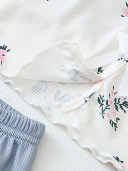 Damernas blommiga pyjamasset med shorts och topp – Somrig och söt nattkläder
