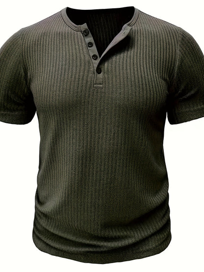 Herr T-shirt med ribbad struktur och knappslå – Ledig och stilren för sommar och vardag