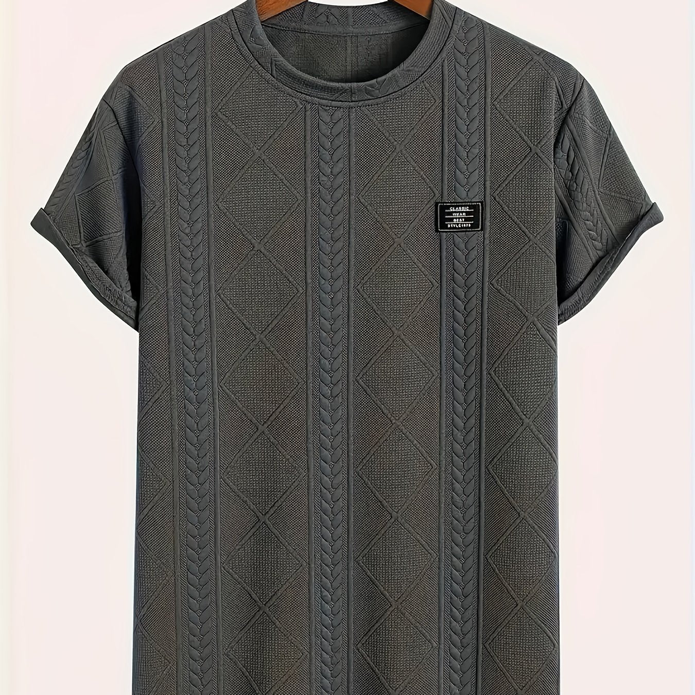 Herr T-shirt med stickad kabelmönster – Modern och avslappnad stil för vardagsbruk