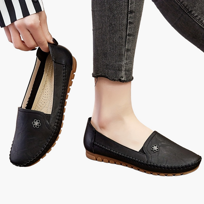 Damloafers – Klassiska Penny Loafers för Vardag och Arbete