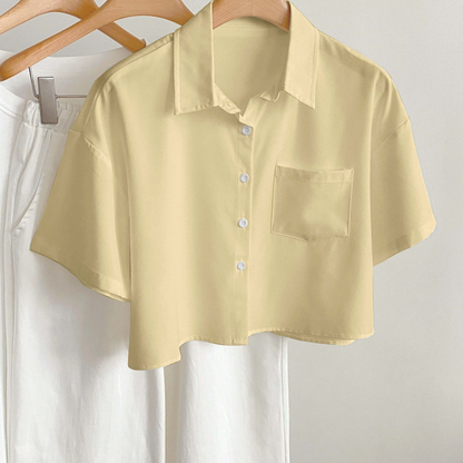Dam Blus Kortärmad Skjorta Med Modern Cropped Passform För Vardagsbruk