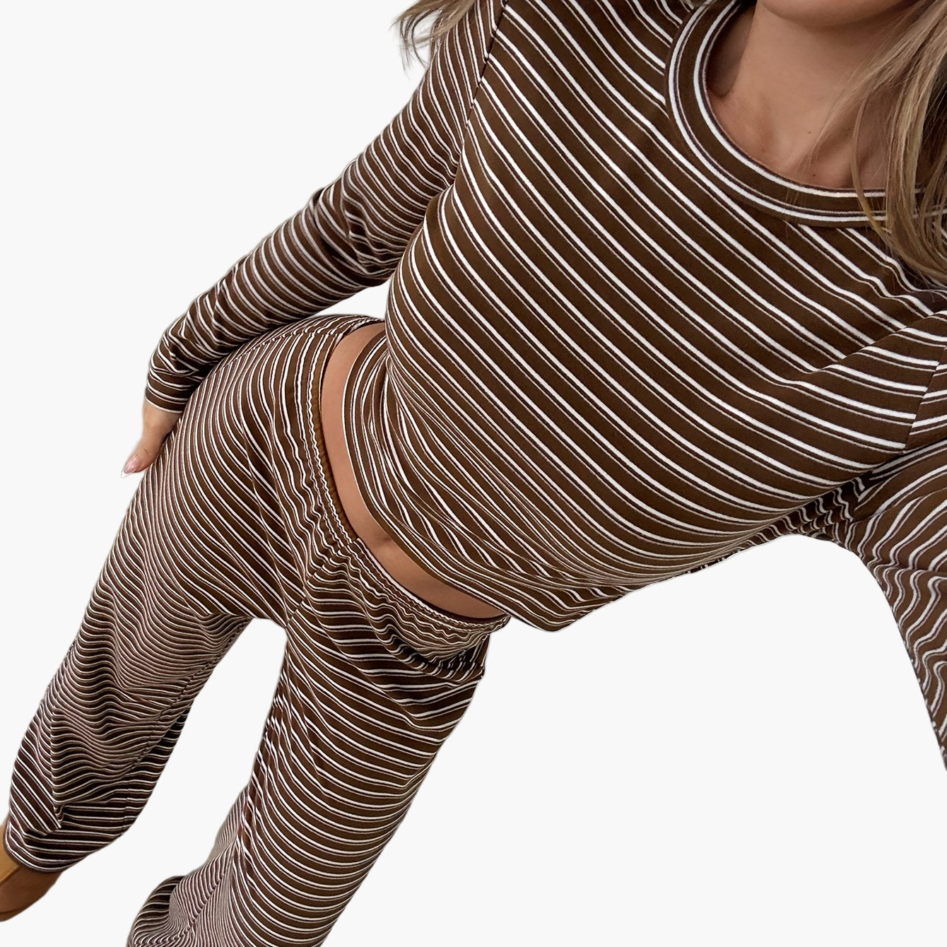 Dam Lounge Set i Randigt – Bekväm och Trendig Hemmadress