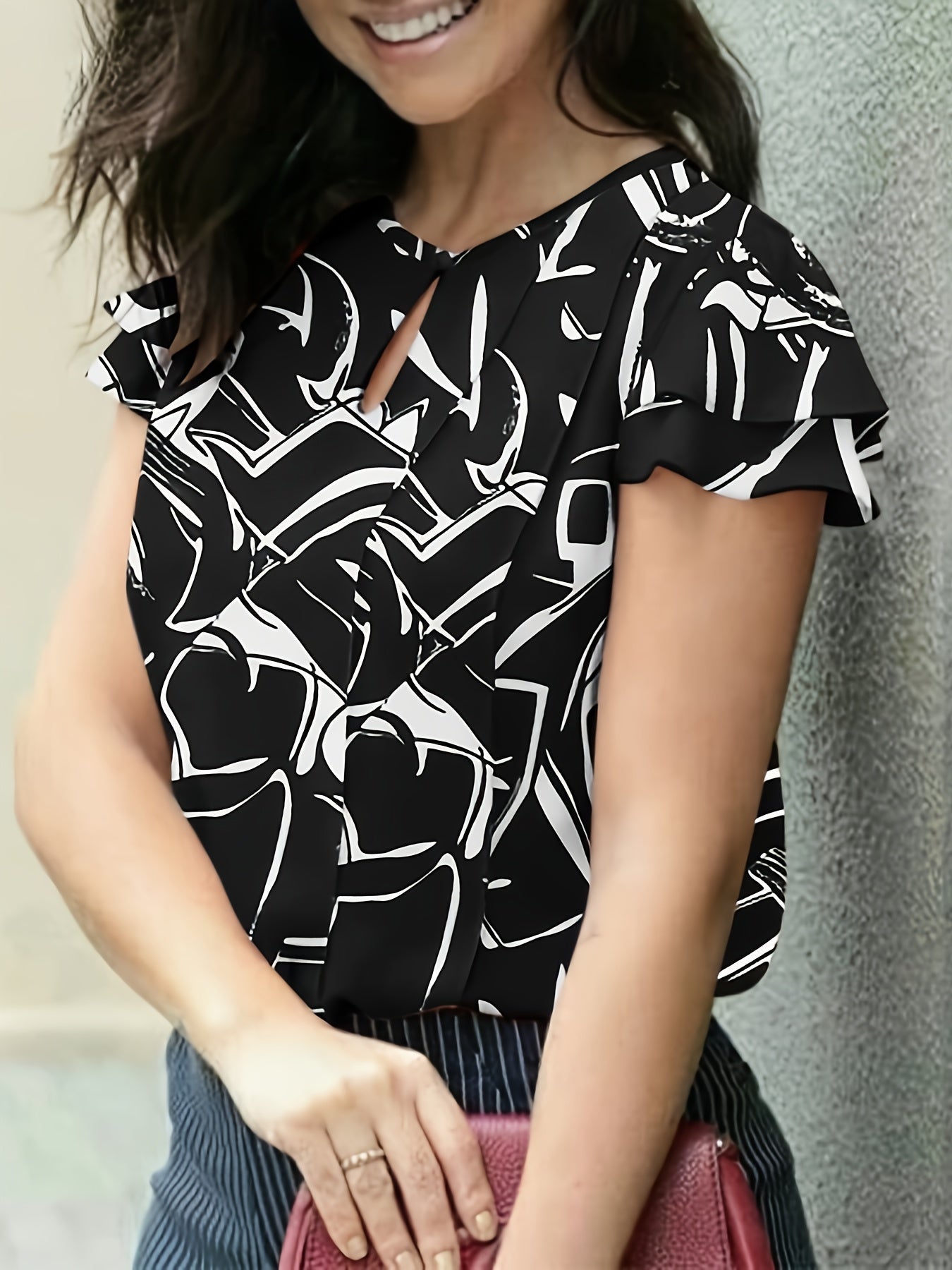 Dam Elegant Blus för Kontor och Fritid med Volangärm och Nyckelhålsdetalj