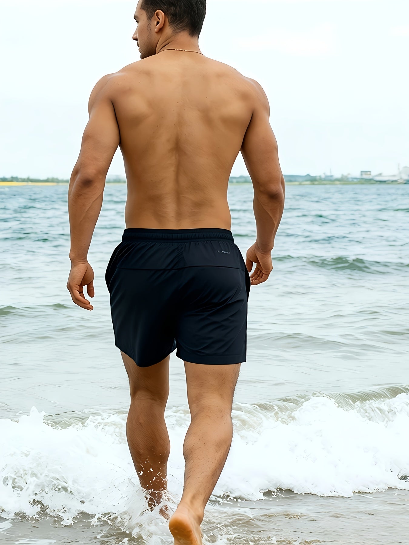 Herr badshorts för strand och semester – sportig och bekväm modell