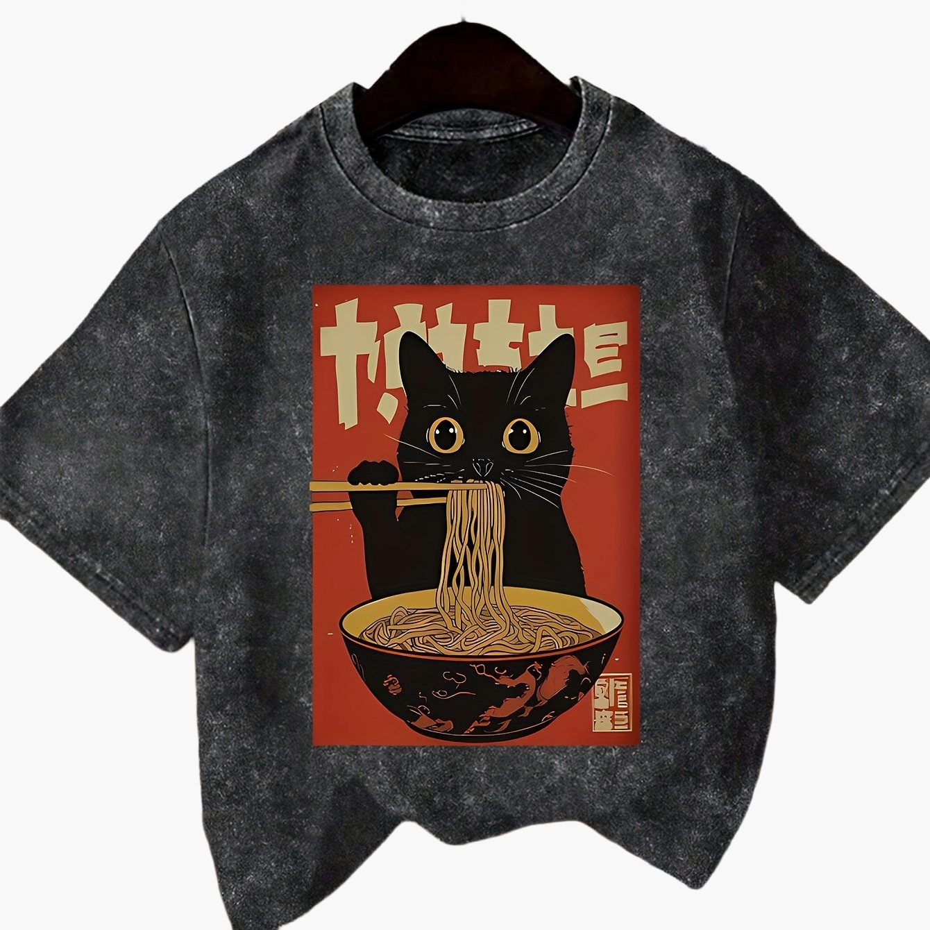 Unisex T-shirt med Vintage Katt och Ramen, Japansk Stil, Casual Mode