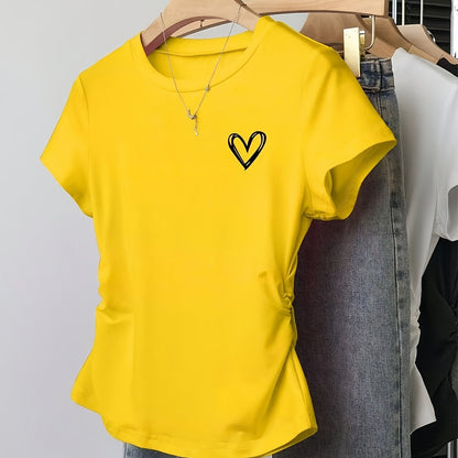 Dam T-shirt med hjärtmotiv och smickrande passform – Trendigt vardagsplagg