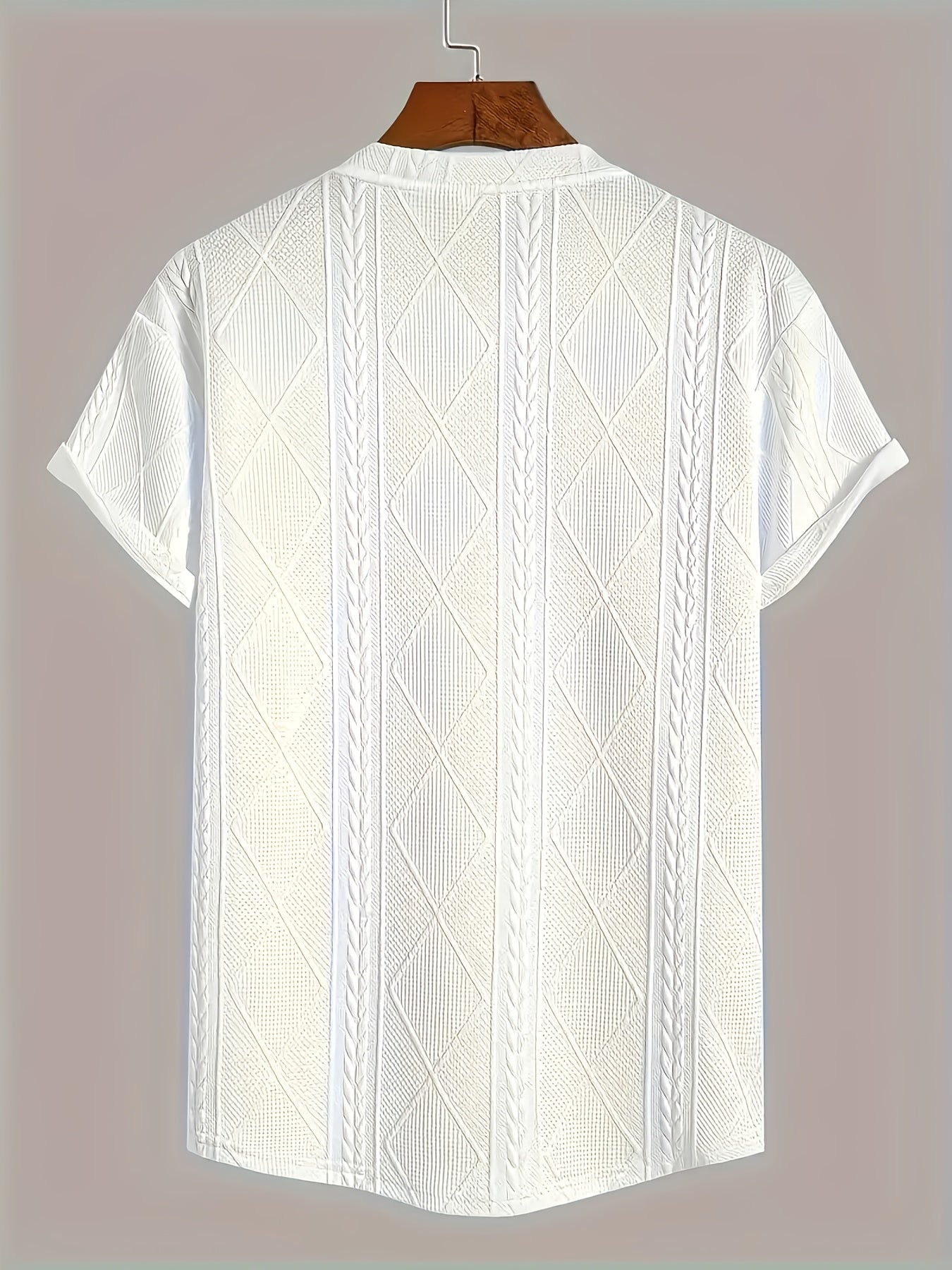 Herr T-shirt med stickad kabelmönster – Modern och avslappnad stil för vardagsbruk