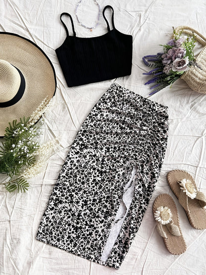 Dam Set – Trendigt Semesterkit med Crop Top och Blommig Kjol, Perfekt för Sommaren